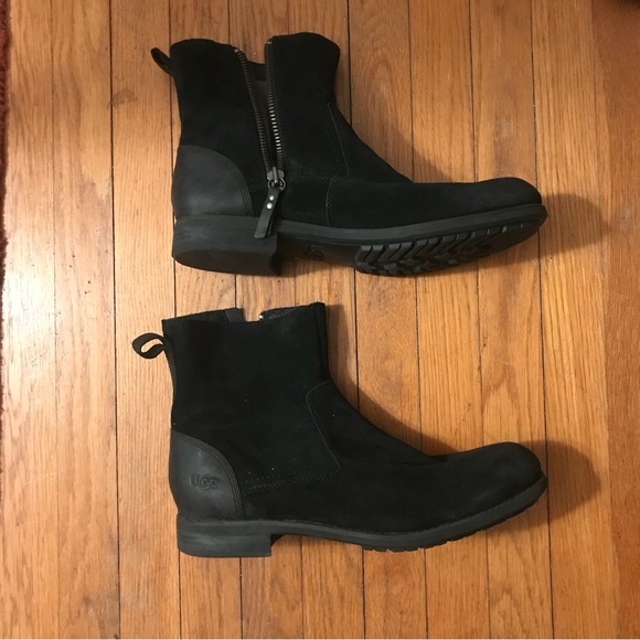 UGG Mens 12 Black Suede Ankle Boots with side zipper; Never worn main image 4